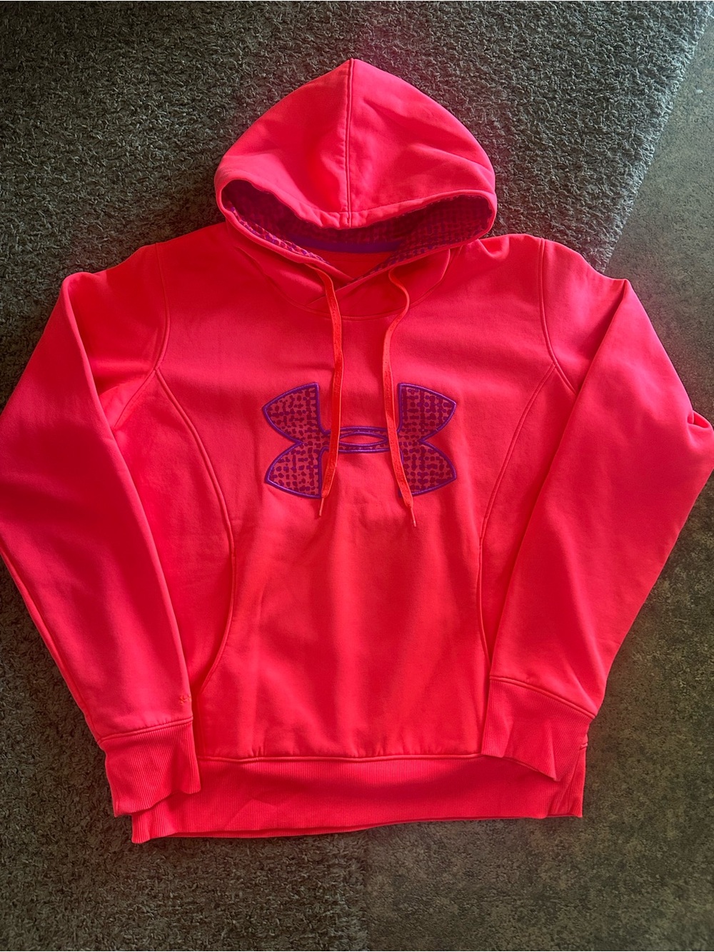 UNDERARMOUR Hoodie - Ladies Size Medium